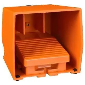 vypínač Schneider Electric XPER310 Nožní spínač