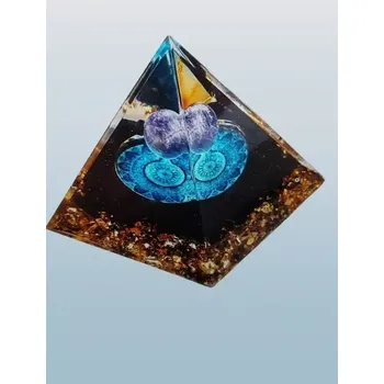 Orgonitová pyramida s obsidiánem a ametystovou kuličkou, se symbolem MANDALY