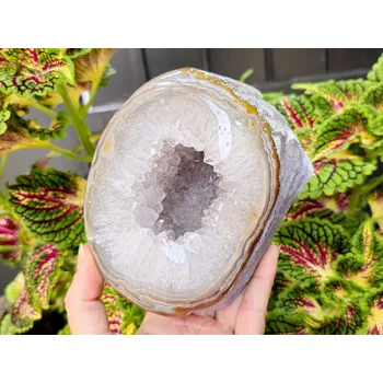 Přírodní kámen Geoda achát velká s dutinou Brazílie 1416g