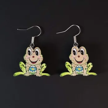 Náušnice AMADEA Dřevěné náušnice žába, 2 cm