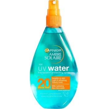 Přípravek na opalování Garnier UV Water Transparent Protecting Spray SPF 20 150 ml