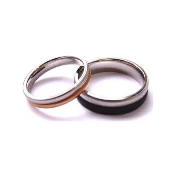 Prsten Snubní ocelový prsten netradiční decentní 48 Zlatá