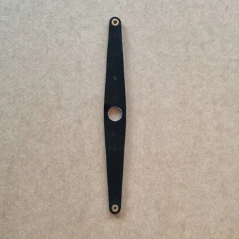 RC náhradní díl New Micro Magic - páka pro servo plachet