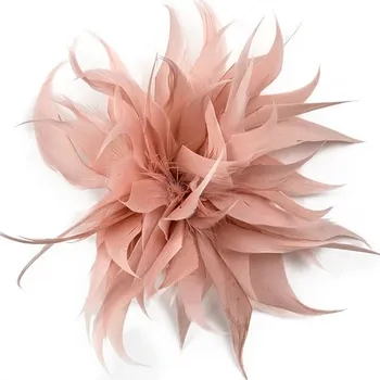 Brož Spínací špendlík s luxusním pírkem | Brož, Ozdoba - světle růžová