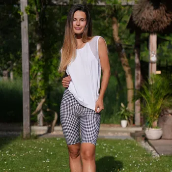 Dámské kraťasy Dámské bílo-černé funkční kraťasy s potiskem kohoutí stopy Velikost: S