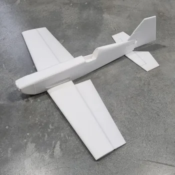 RC model letadla EXTRA 330SC ARF 1200 naked