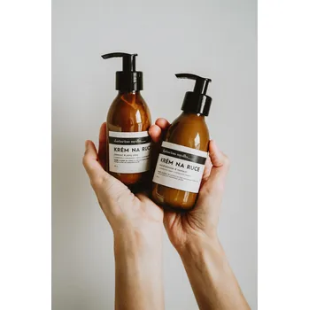 Péče o ruce Darinčino Mýdlo Krém na ruce šalvěj levandule, rozmarýn Velikost: 150ml