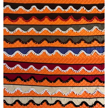 Bordura nad okno nízká - béžová, černé bambule