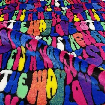 Plyš barevná písmena, š.160