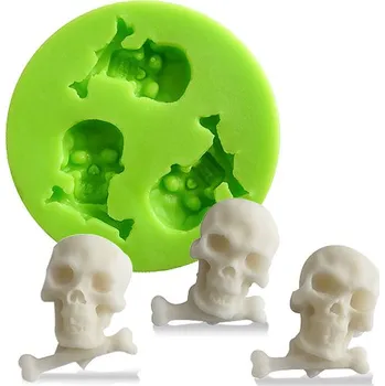 Jedlá dekorace na dort Silikonová formička lebky s kostí