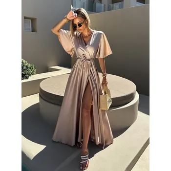 Dámské šaty Zlaté saténové dlouhé šaty GO HOME s rozparkem Velikost: ONESIZE