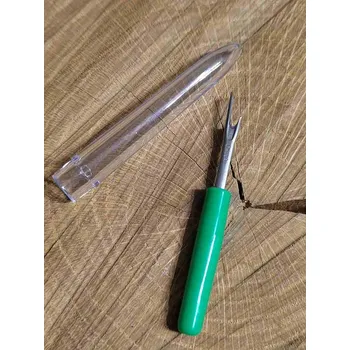 Příslušenství k šicímu stroji Páráček délka 6,5 cm barva zelená