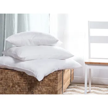 Polštář Polštář z bílého mikrovlákna, ložnice 80 x 80 cm Beliani