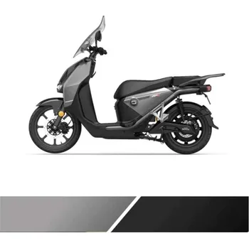 Elektrický skútr Vmoto Super Soco CPX PRO – výkon 7 kW, max. rychlost 105 km/h Varianta: DUAL BATTERY, Barva: Stříbrná