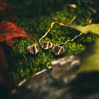 Souprava šperků Set mysliveckých šperků z paroží TETRAO - náhrdelník + náušnice srdíčko nature