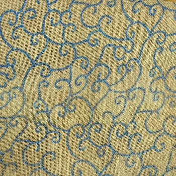 Svatební dekorace Juta přírodní s modrým tiskem - 150 cm