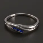 Goldpoint Prsten z bílého zlata modré zirkony Velikost: 50, Váha: 1.37 g
