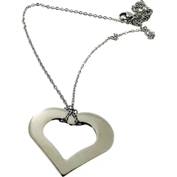 Náhrdelník Náhrdelník s přívěskem ve tvaru vyříznutého srdce