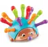 Hračka pro nejmenší Learning Resources Spike The Fine Motor Hedgehog, modrý