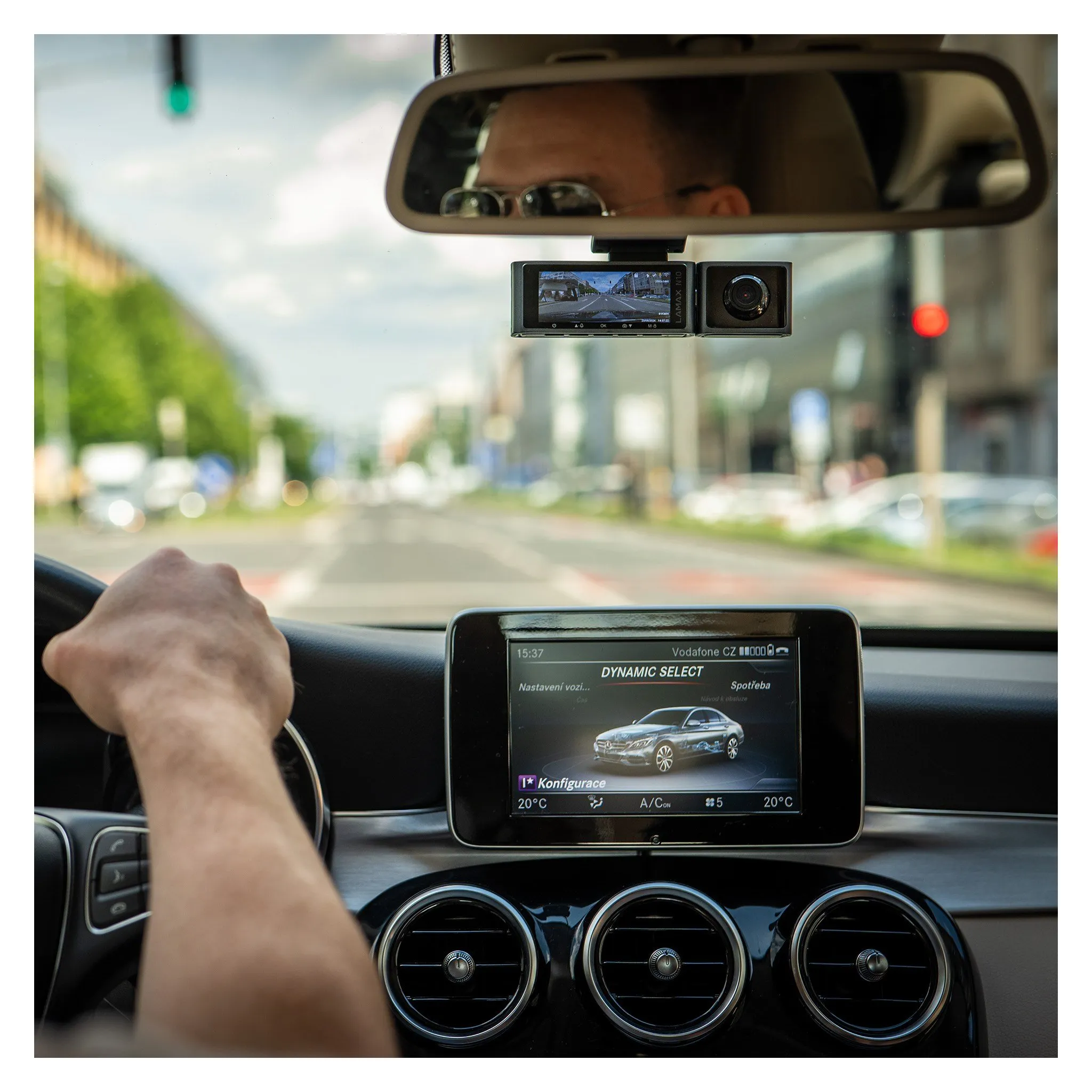 Fotografie 6 - Kamera do auta LAMAX N10 GPS 3in1