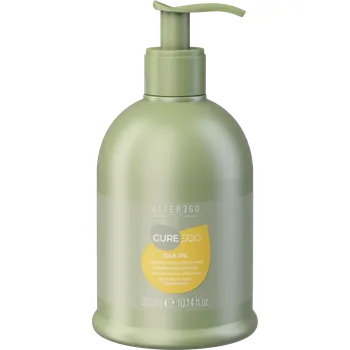 Curego Silk Oil Kondicionér 300 ml – pro krepaté, suché a nepoddajné vlasy Výživný kondicionér pro krepaté a nepoddajné vlasy – hedvábná hebkost a lesk