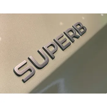 Znak automobilu ŠKODA SUPERB IV-ZADNÍ NÁPIS SUPERB original