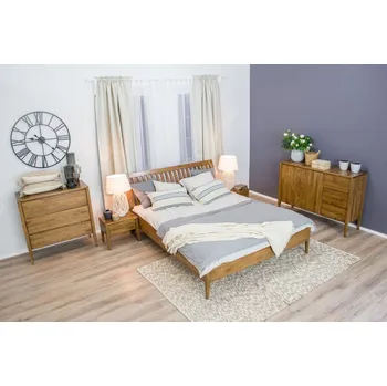 Ložnice Ložnice z dubového dřeva s dvěma komodami