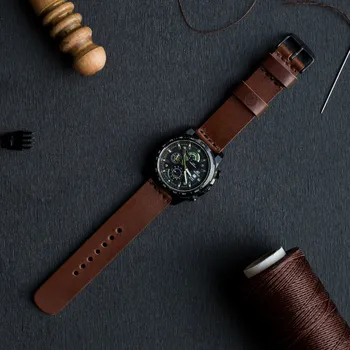 Řemínek na hodinky KOŽENÝ ŘEMÍNEK NA ANALOGOVÉ HODINKY - TMAVĚ HNĚDÝ ČERNÁ, L ( 15 - 21 cm ), 22mm Vidra Brand