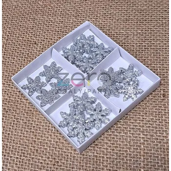 kreativní sada Vločka samolepicí 2,7 cm (16 ks) - stříbrná s glitry
