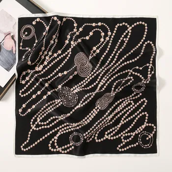 Šátek Hedvábný šátek Náhrdelník - černý 53x53 cm v dárkovém balení, HEDVÁBNÝ SVĚT