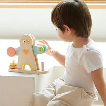 Dřevěná hračka Classic World Montessori balanční váha Hercules