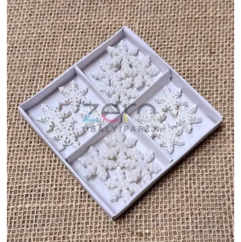 kreativní sada Vločka samolepicí 2,7 cm (16 ks) - bílá s perletí