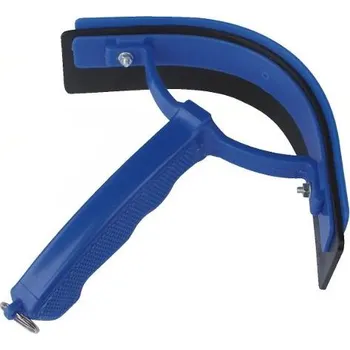 Čištění pro koně Plastová stěrka na vodu modrá / červená - modrá