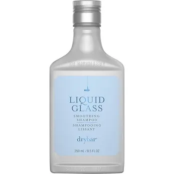 Šampon Drybar Produkty-na-vlasy SamponTekutý vyhlazující šampon na sklo 250 ml (2&nbsp;972,00 Kč / 1 l)