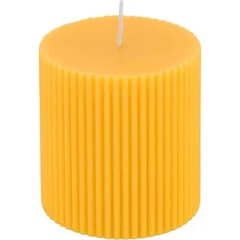 Svíčka Chaks Dekoračná sviečka rebrovaná - Horčicovo-žltá 7 x 7,5 cm