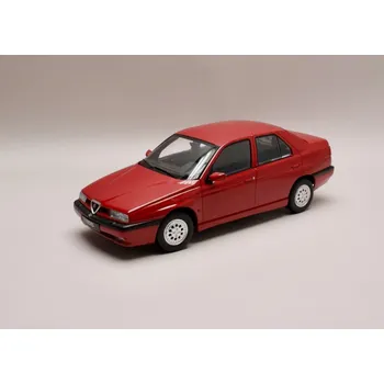 autíčko Alfa Romeo 155 1996 červená - černý interier 1:18 Triple9 Collection