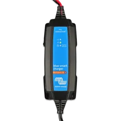 Nabíječka autobaterie Victron Energy Blue Smart Charger 6V/12V 1,1A + DC konektor