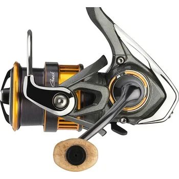 Rybářský prut Naviják DAIWA 22 Silver Creek X LT - 2000S-XH