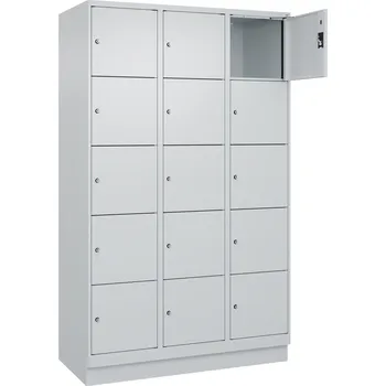 Šatní skříň Úložná skříň C+P Cabo-Plus, 3 oddíly po 5 policích, 1200 x 500 x 1950 mm, šedá, podstavec