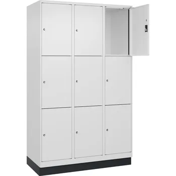 Šatní skříň Úložná skříň C+P Cabo-Plus, 3 oddíly, 1200 x 500 x 1950 mm, bílá, podstavec