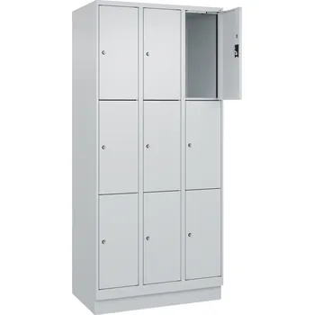 Šatní skříň Úložná skříň C+P Cabo-Plus, 3 oddíly, 900 x 500 x 1950 mm, šedá, podstavec