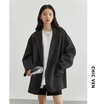 Dámský kabát Oversize kabát s nakládanými kapsami Barva: Tmavě Šedá, Velikost: S