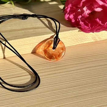 Náhrdelník Atelier Fantazie - Přívěsek - Donut na šňůrce VI - 54006