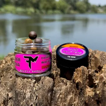 Boilies Feeder Mania Dark Wafters Boilies and Barrels 10 mm - Mango
