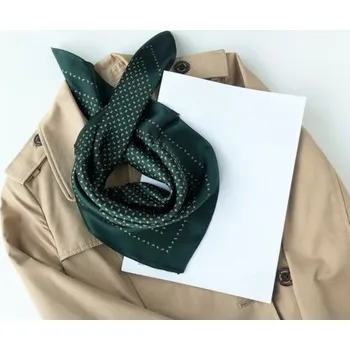 Šátek Hedvábný šátek tmavě zelený 53x53 cm v dárkovém balení, HEDVÁBNÝ SVĚT