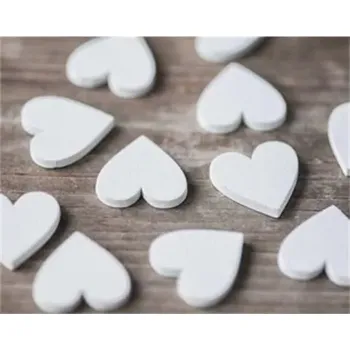 Konfeta Dřevěné konfety srdce bílé 12 ks (Dřevěné konfety srdce bílé 12 ks)