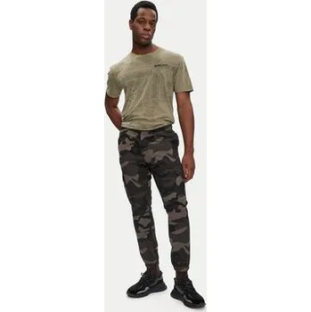 Pánské kalhoty Brave Soul Joggers kalhoty MTR-FINECAMOCRGR Zelená Slim Fit 34