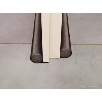 Těsnění do okna a dveří PRŮVANEX | Oboustranná těsnicí lišta proti průvanu pod dveře černá