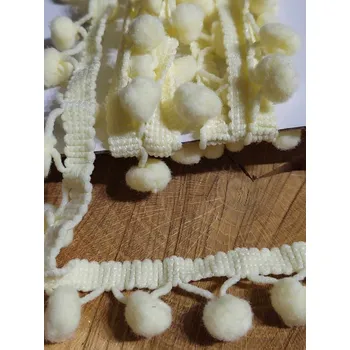 Prýmek šíře 25 mm s bambulkami Ø10 mm barva žlutá světlá