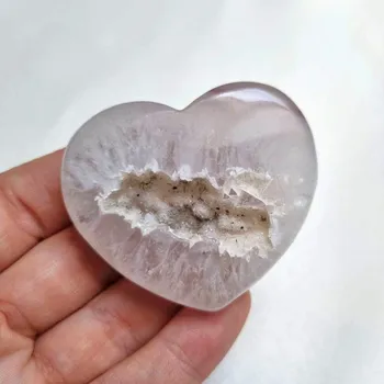 Přírodní kámen Achát s chalcedonem - srdce, 51 g, Brazílie Přírodní minerály, krystaly